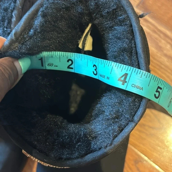 Juicy Couture faux fur studded black suede  boots Sz 10 - Picture 11 of 13